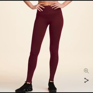 Alala essential seamless tight burgundy